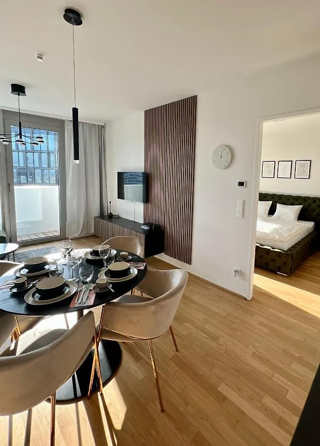 The View-16.13 Quartier Belvedere Vienna Apartment