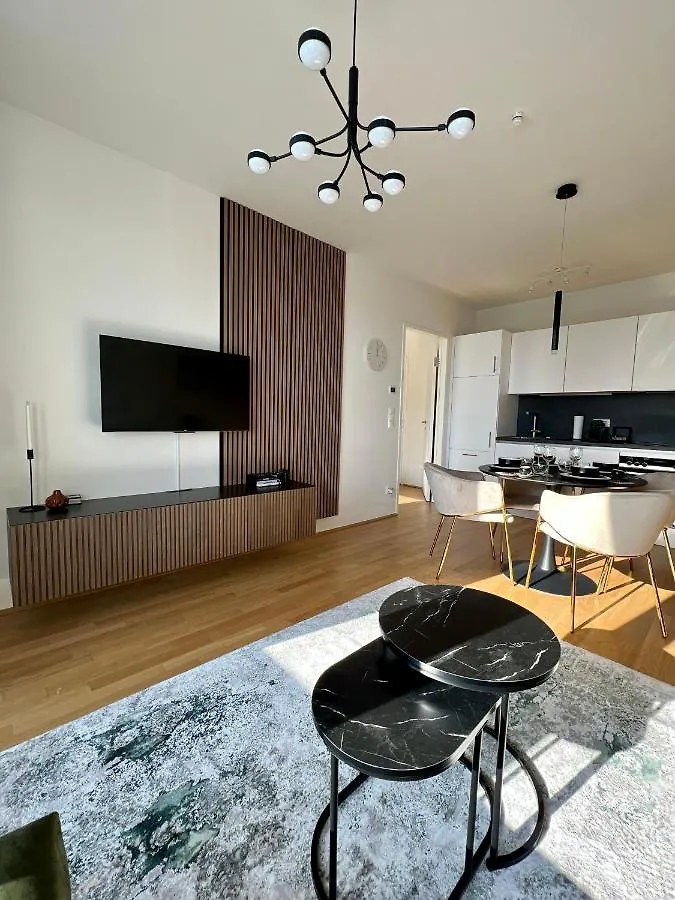 The View-16.13 Quartier Belvedere Vienna Apartment